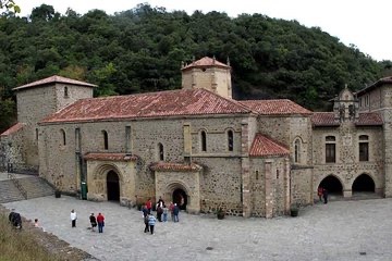 Monasterio Santo Toribio de Liebana